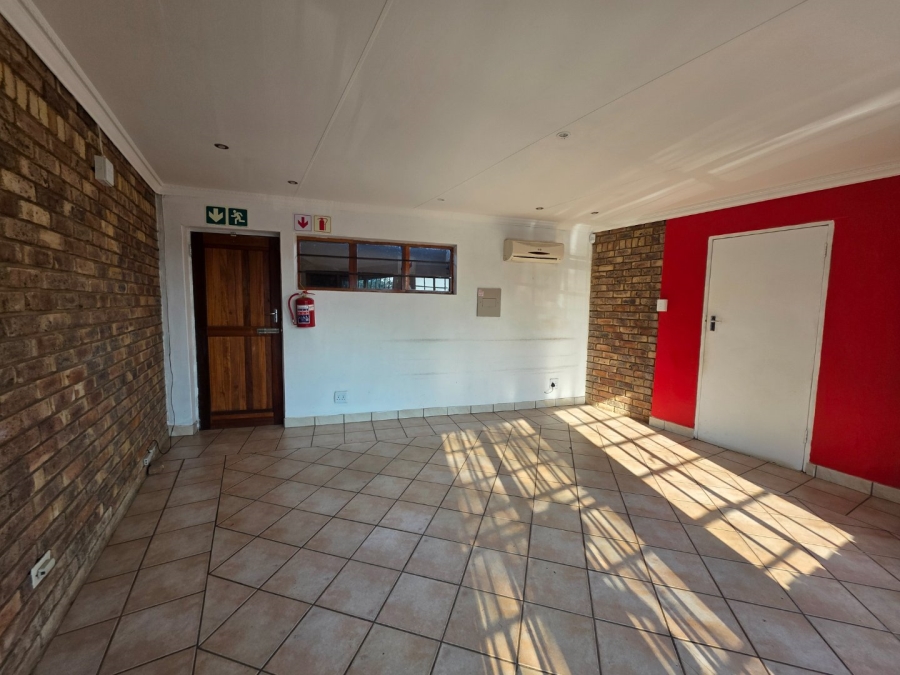 To Let commercial Property for Rent in Schoemansville North West